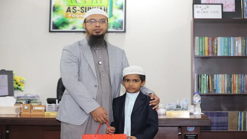 ৪৯ দিনে হাফেজ, হাবিবের যে ইচ্ছাপূরণ করলেন শায়খ আহমাদুল্লাহ